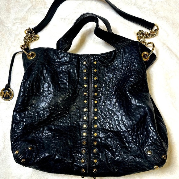 MICHAEL KORS Uptown Astor Black Leather Studded Grommet Shoulder Bag. - Picture 1 of 9
